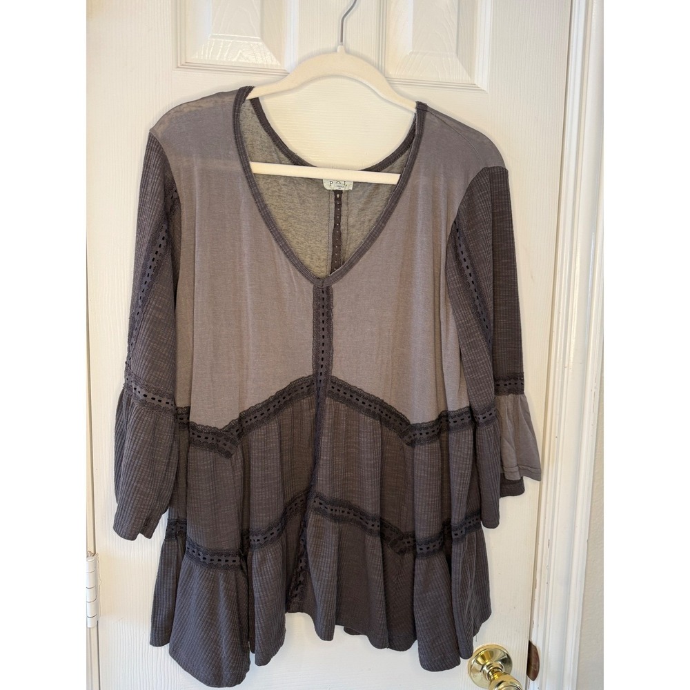 POL Gray Boho Peplum Tunic Top Lace Trim Flowy Tiered Long Sleeve Size L - Picture 7 of 7